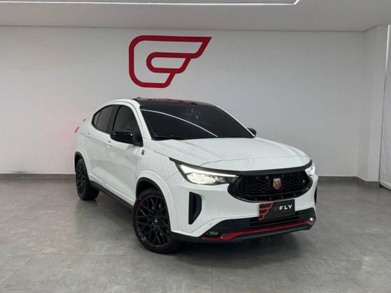 FIAT FASTBACK 1.3 TURBO 270 FLEX ABARTH AT6 FIAT FASTBACK 1.3 TURBO 270 FLEX ABARTH AT6